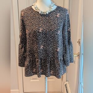 Madewell 💯 Silk Navy and Blush Patterned Blouse